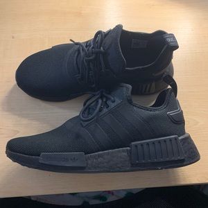 Adidas NMD R1 Sneakers
